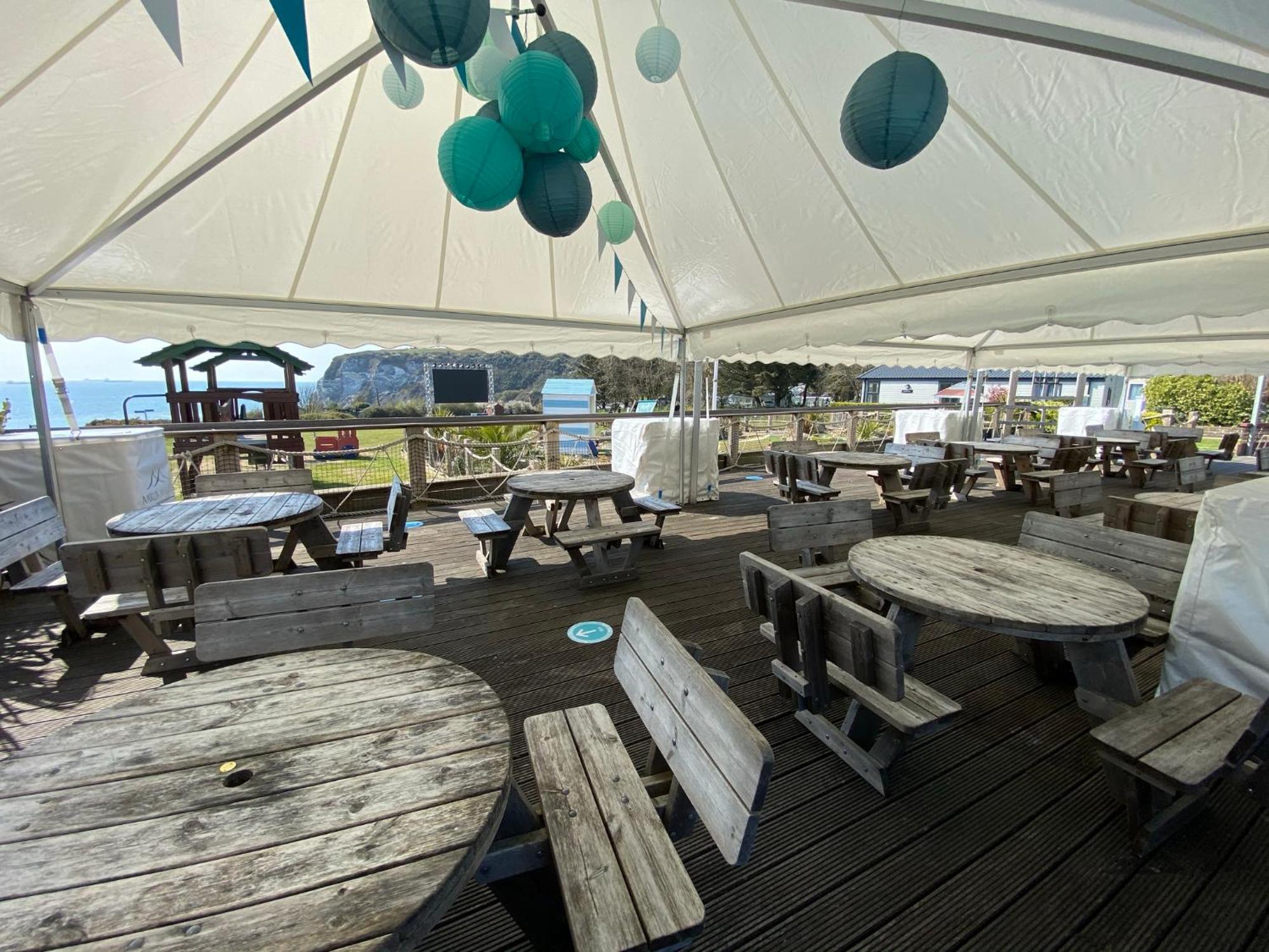 Whitecliff Bay Holiday Park - Most Popular Location Near Pools, Clubs And Beach Бембридж Экстерьер фото